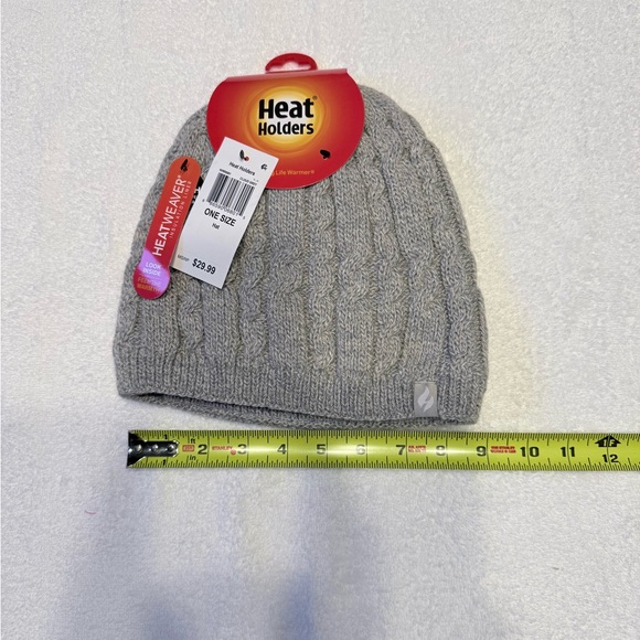 Heat Holder Gloves and matching hat - Picture 5 of 5
